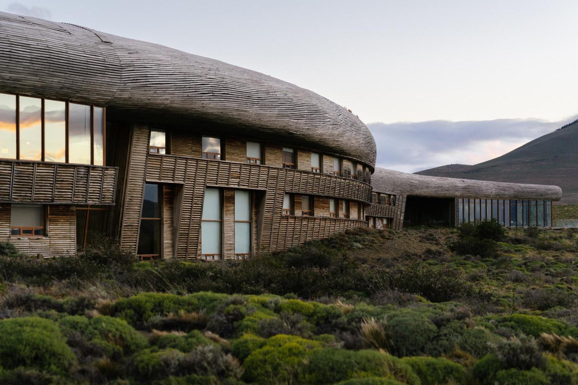 Tierra Patagonia Hotel Torres del Paine National Park Exterior photo